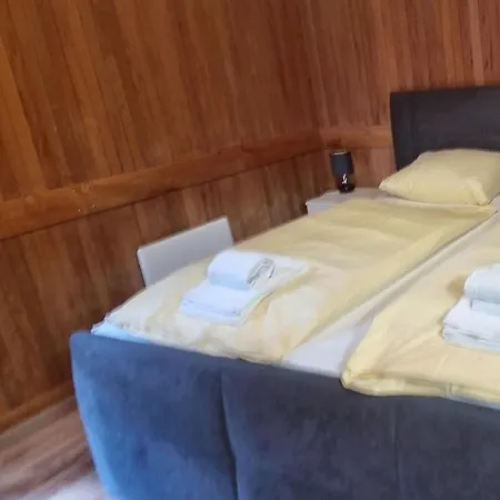 Bellerive - Partial View *